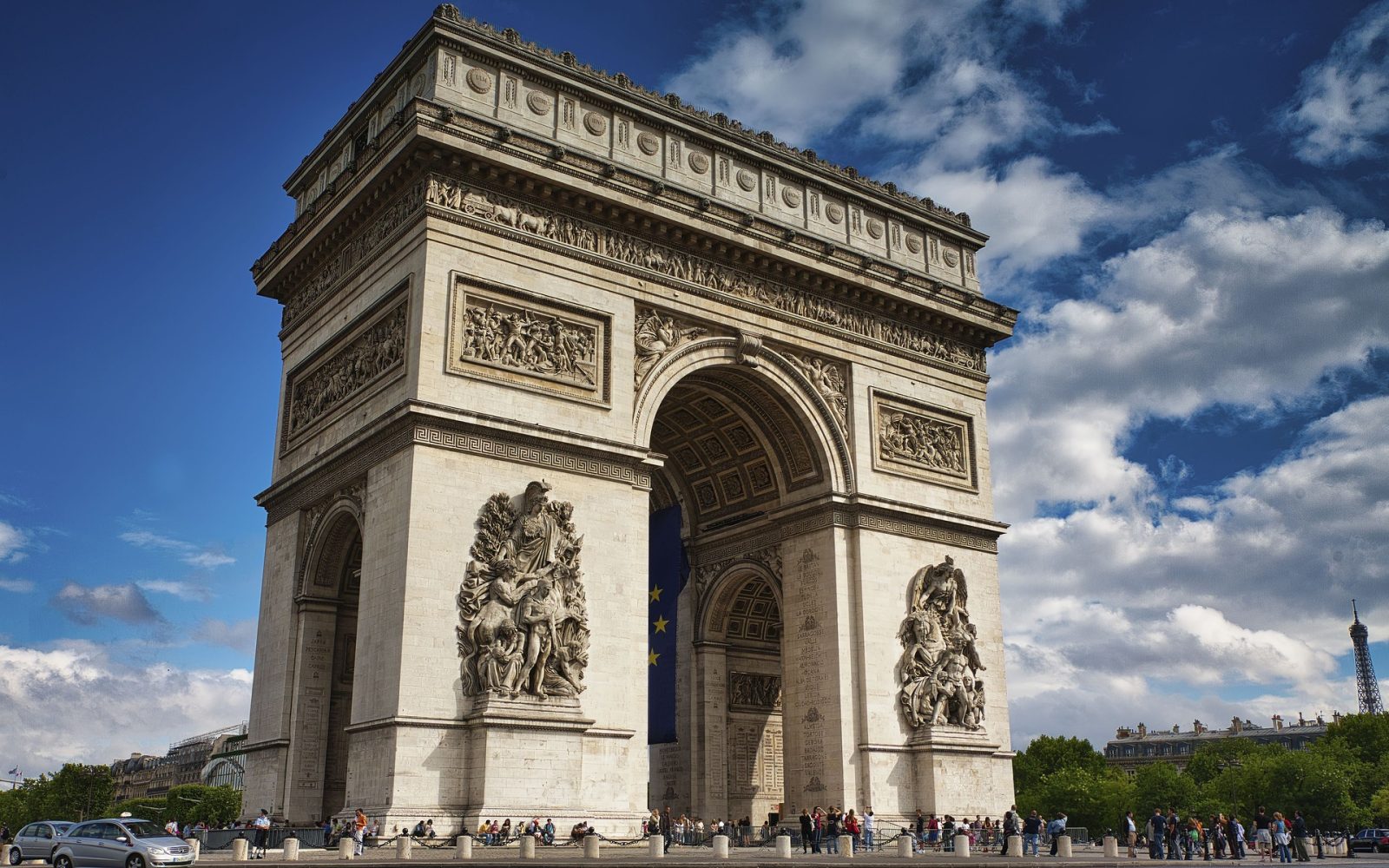 arc-de-triomphe-5432392_1920