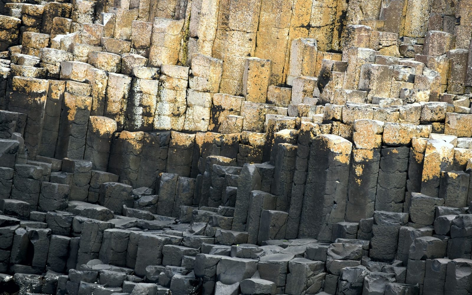 giants-causeway-4433865_1920